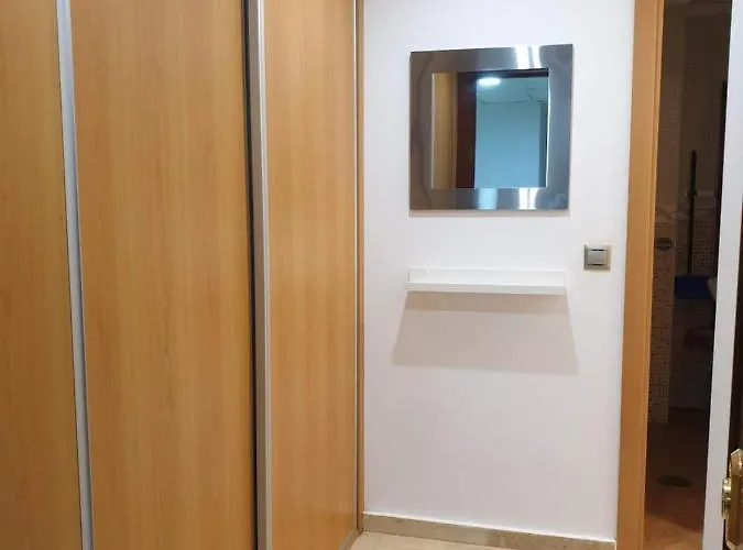 Rocachica 103 Bajondillo Апартаменты *